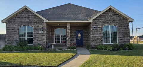 Photo of 5202 Marshall Street, Lubbock, TX 79416 (MLS # 202607794)