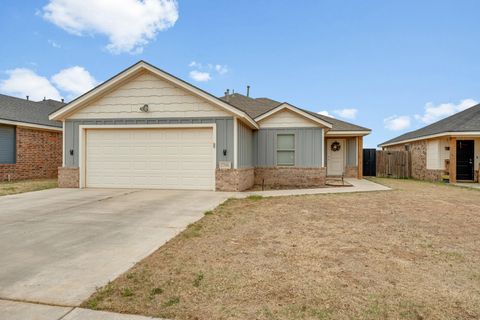 Photo of 1706 100th Street, Lubbock, TX 79423 (MLS # 202605886)
