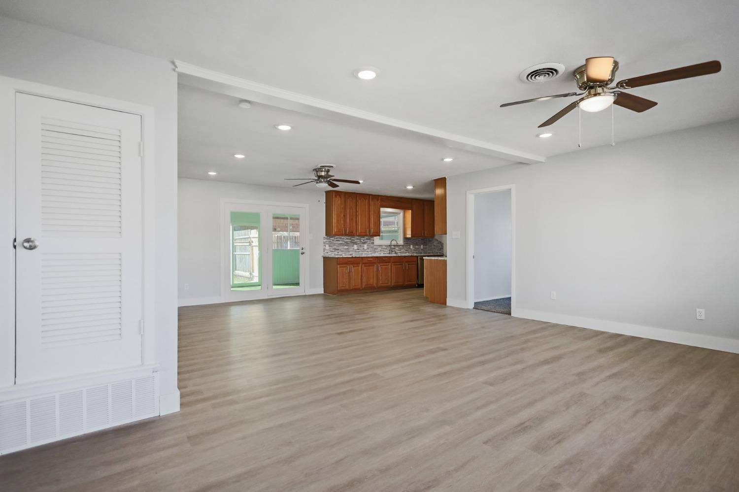 Lubbock, Texas 79414, United States, 4 Bedrooms Bedrooms, ,2 BathroomsBathrooms,Residential,Active,25023