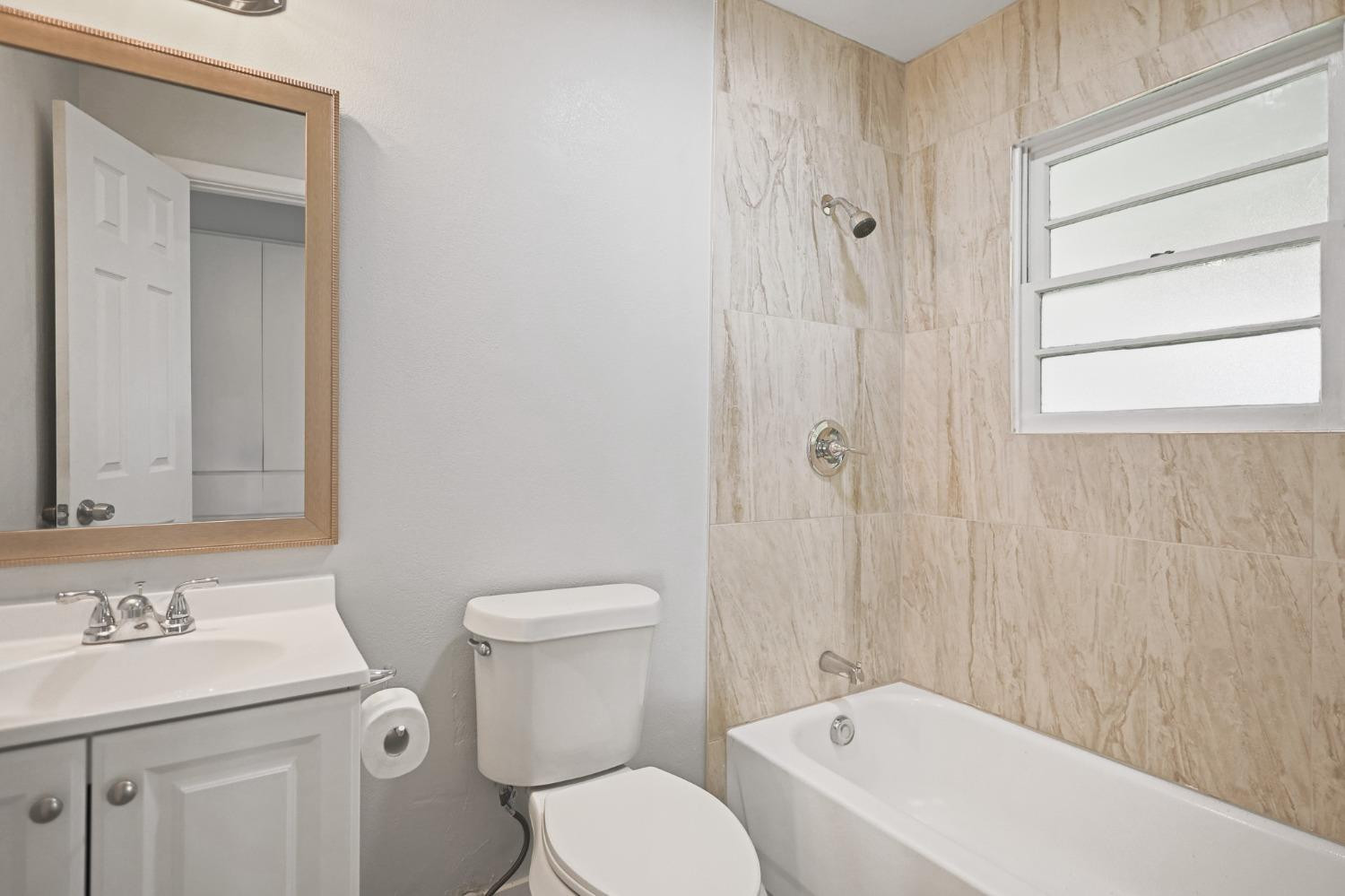 Lubbock, Texas 79414, United States, 4 Bedrooms Bedrooms, ,2 BathroomsBathrooms,Residential,Active,25023