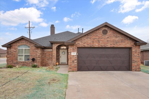Photo of 6116 100th Street, Lubbock, TX 79424 (MLS # 202614270)
