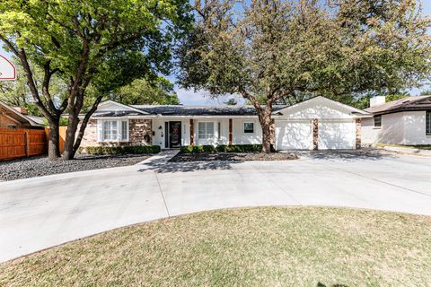 6226 Lynnhaven Drive Lubbock TX 79413