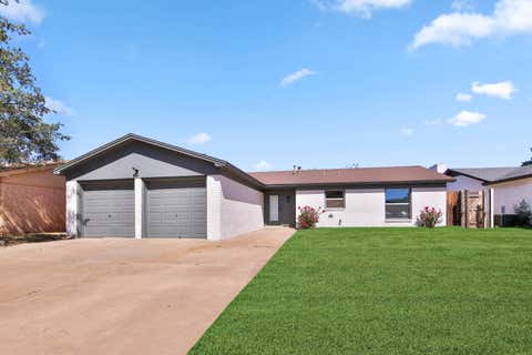 Photo of 7807 Vernon Avenue, Lubbock, TX 79423 (MLS # 202611726)