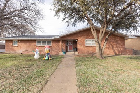 A home in Lamesa