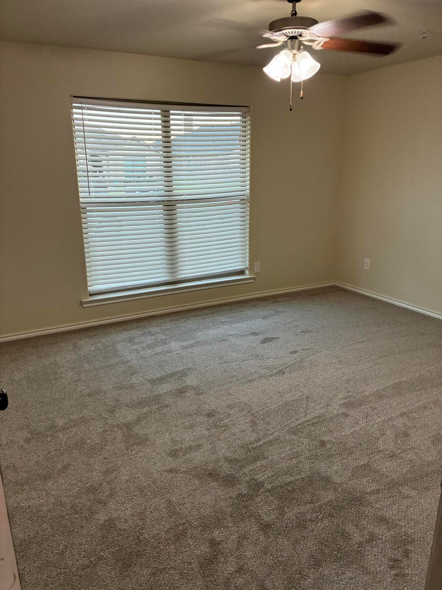 7114 90th Street - Photo 3