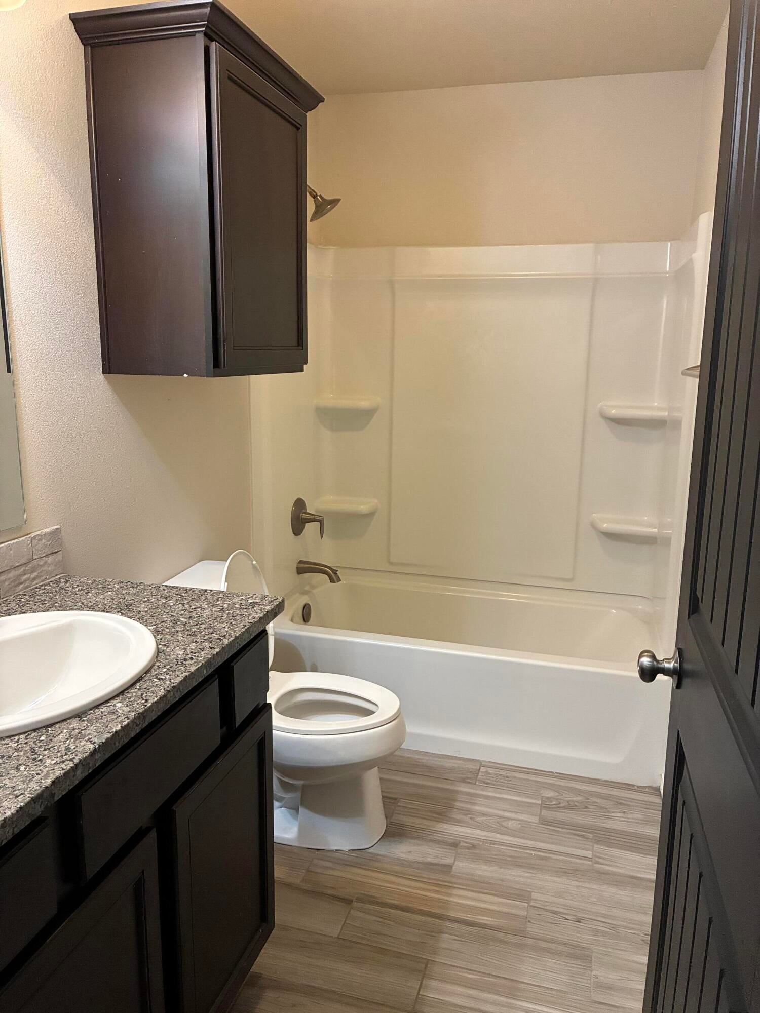 7114 90th Street - Photo 4
