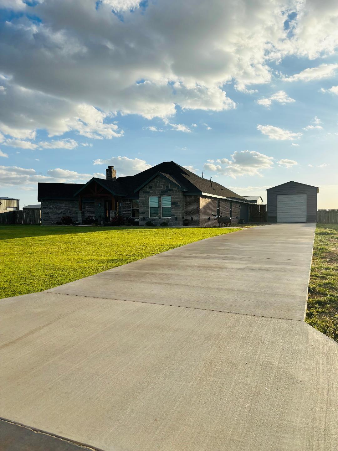 Lubbock, Texas 79423, United States, 4 Bedrooms Bedrooms, ,3 BathroomsBathrooms,Residential,Active,171292