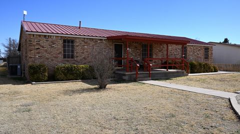Photo of 505 S Auburn Avenue, New Deal, TX 79350 (MLS # 202606251)