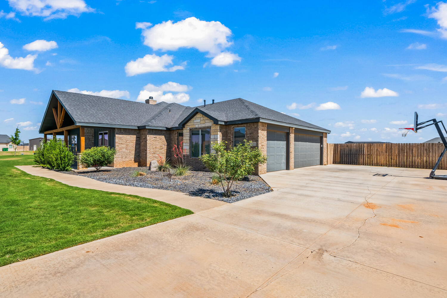 17201 County Road 2070