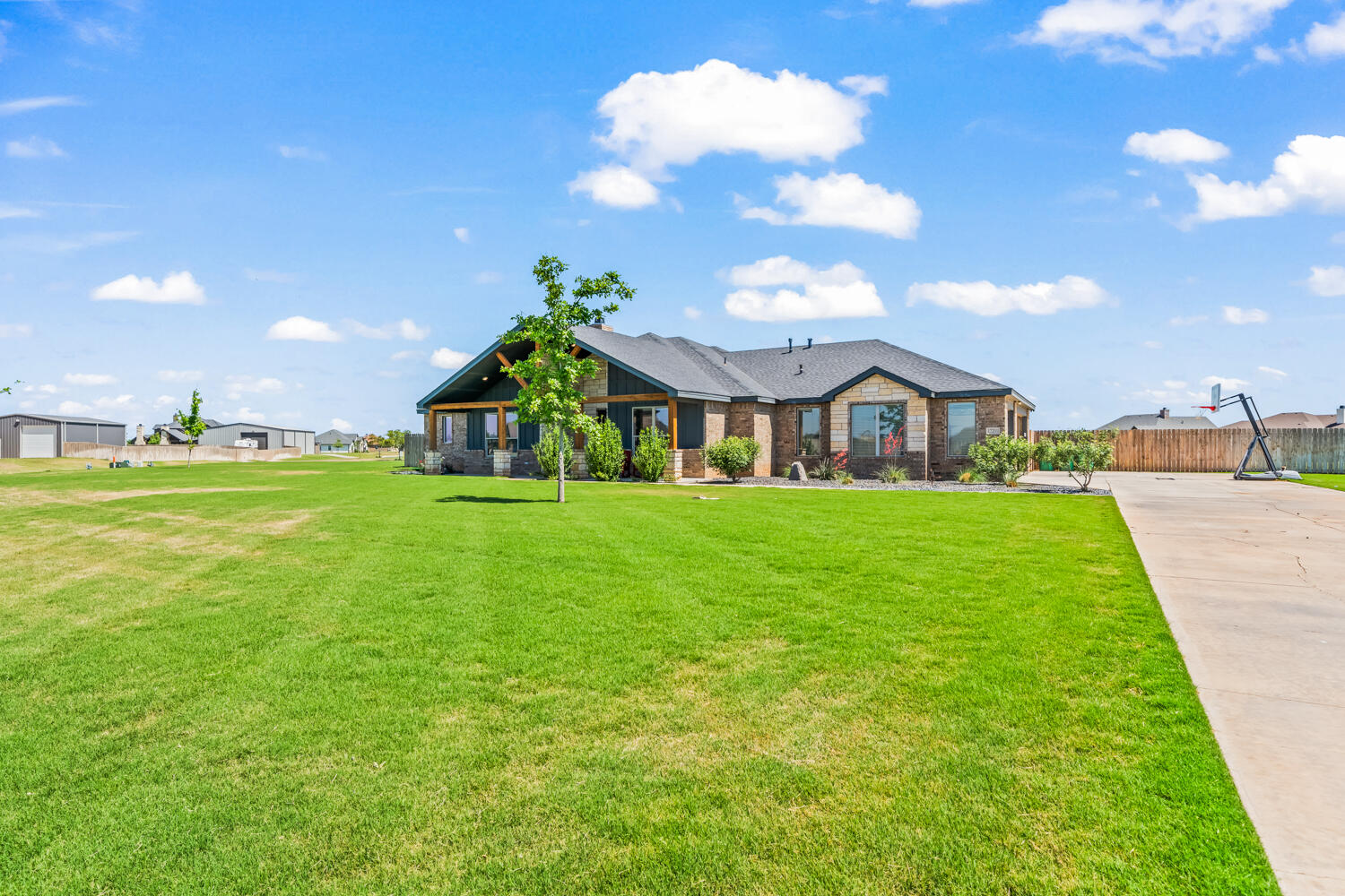 17201 County Road 2070