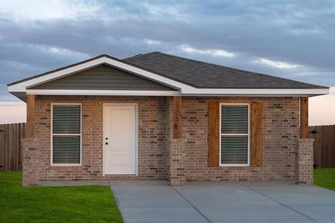 Photo of 5514 Smith Street, Lubbock, TX 79416 (MLS # 202603517)