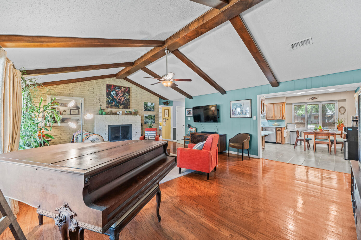 3428 68th Drive