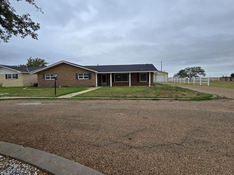 A home in Denver City