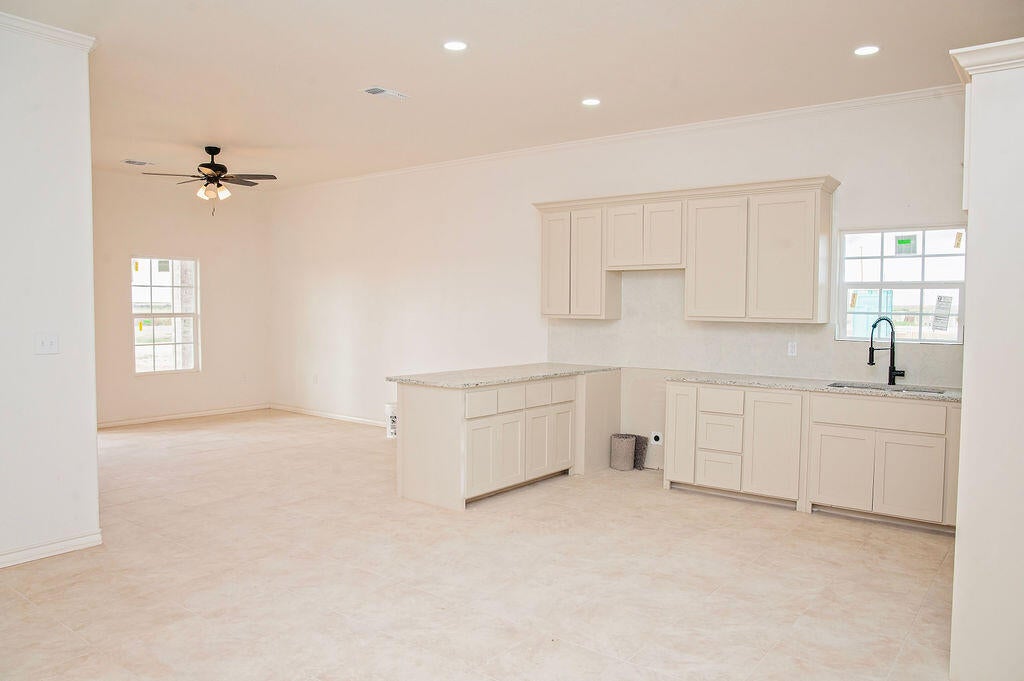 1250 Private Road 224-L