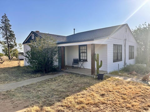 Photo of 281 Co Rd 127, Afton, TX 79220 (MLS # 202611372)