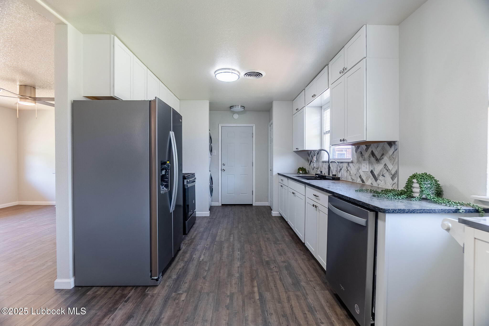 605 8th Street