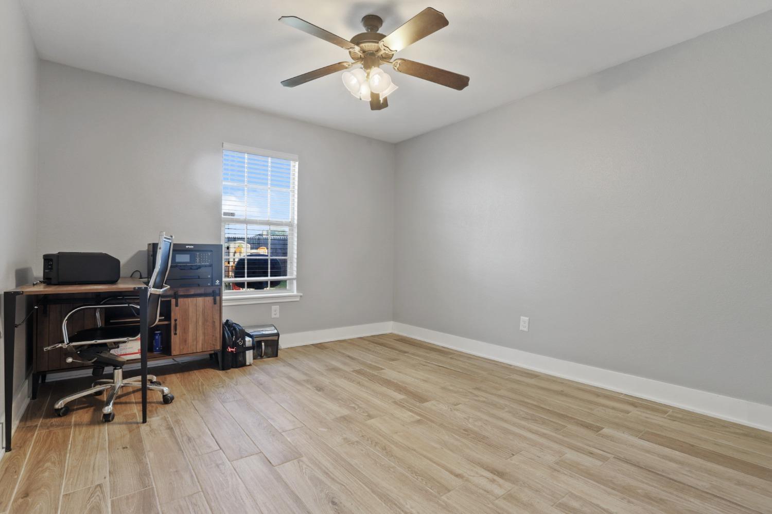 Wolfforth, Texas 79382, United States, 3 Bedrooms Bedrooms, ,2 BathroomsBathrooms,Residential,Active,53657