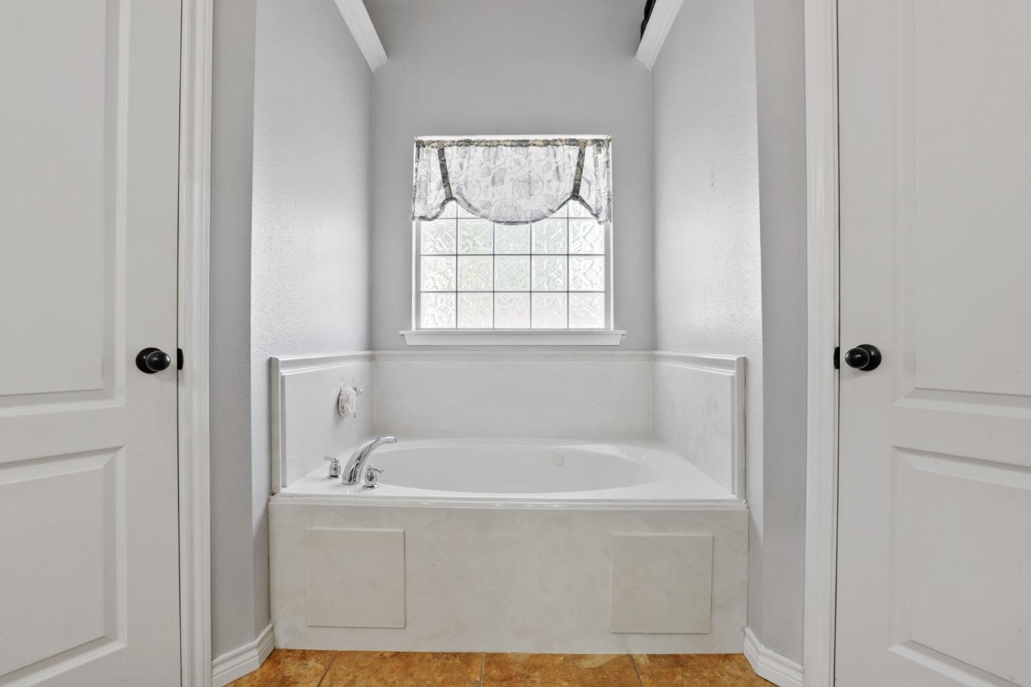 Wolfforth, Texas 79382, United States, 3 Bedrooms Bedrooms, ,2 BathroomsBathrooms,Residential,Active,53657