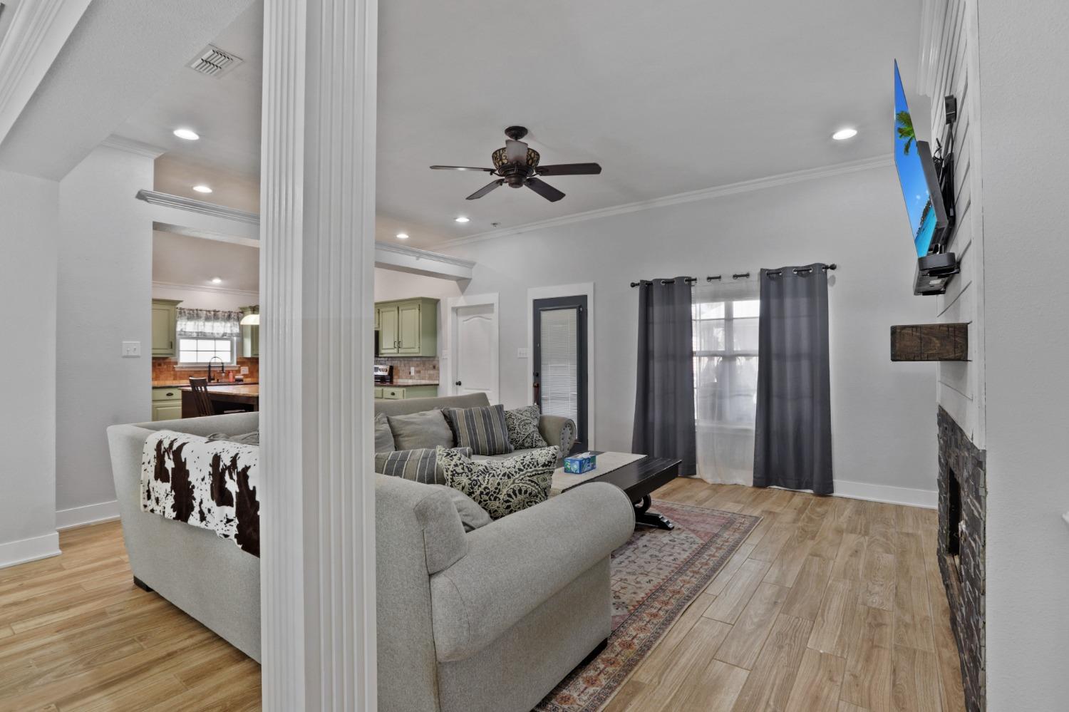 Wolfforth, Texas 79382, United States, 3 Bedrooms Bedrooms, ,2 BathroomsBathrooms,Residential,Active,53657