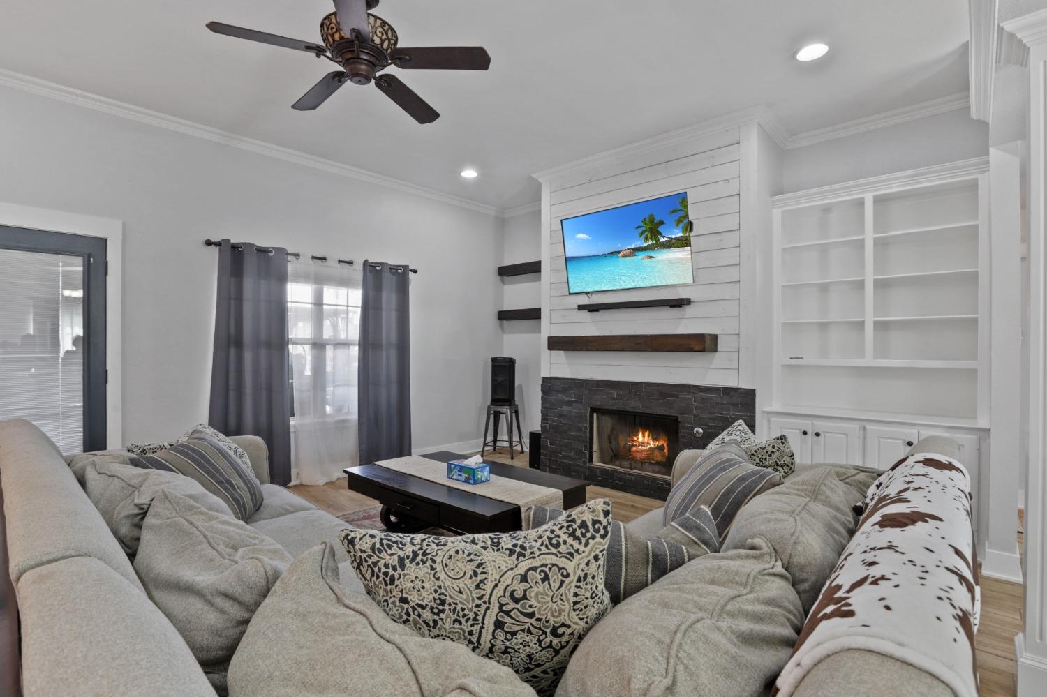 Wolfforth, Texas 79382, United States, 3 Bedrooms Bedrooms, ,2 BathroomsBathrooms,Residential,Active,53657