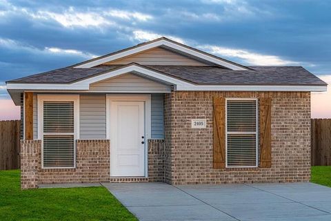 Photo of 8321 25th Street, Lubbock, TX 79407 (MLS # 202603531)