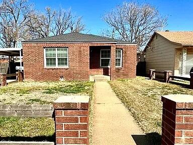 Photo of 2810 35th Street, Lubbock, TX 79413 (MLS # 202609067)