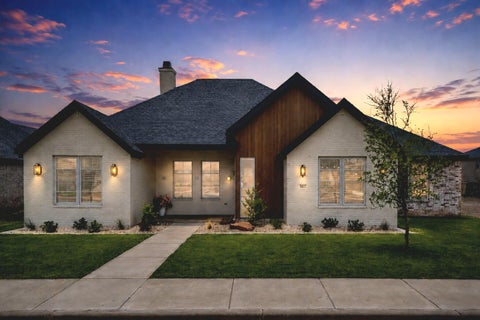 Photo of 307 N 9th Street, Wolfforth, TX 79382 (MLS # 202613283)