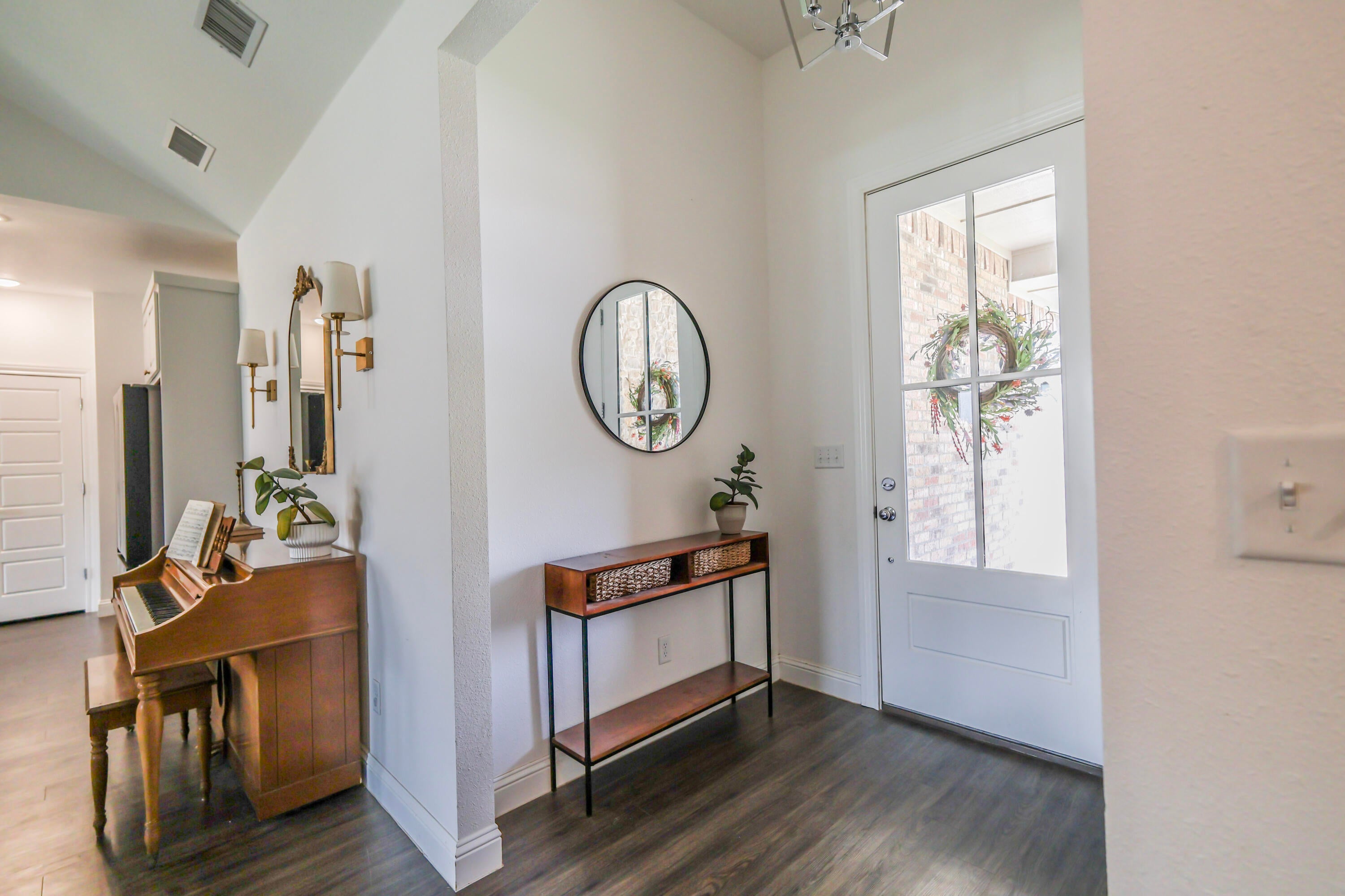 2728 138th Street - Photo 4
