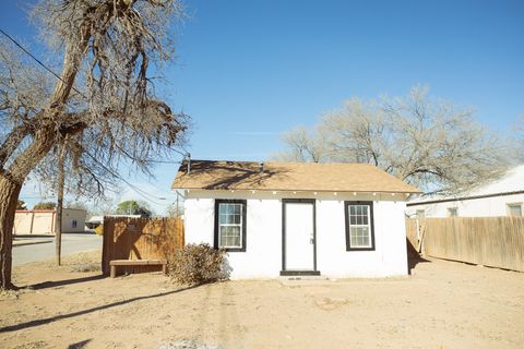 921 W 11th Street Littlefield TX 79339