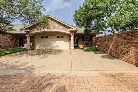 5811 11th Place UNIT 16 Lubbock TX 79416