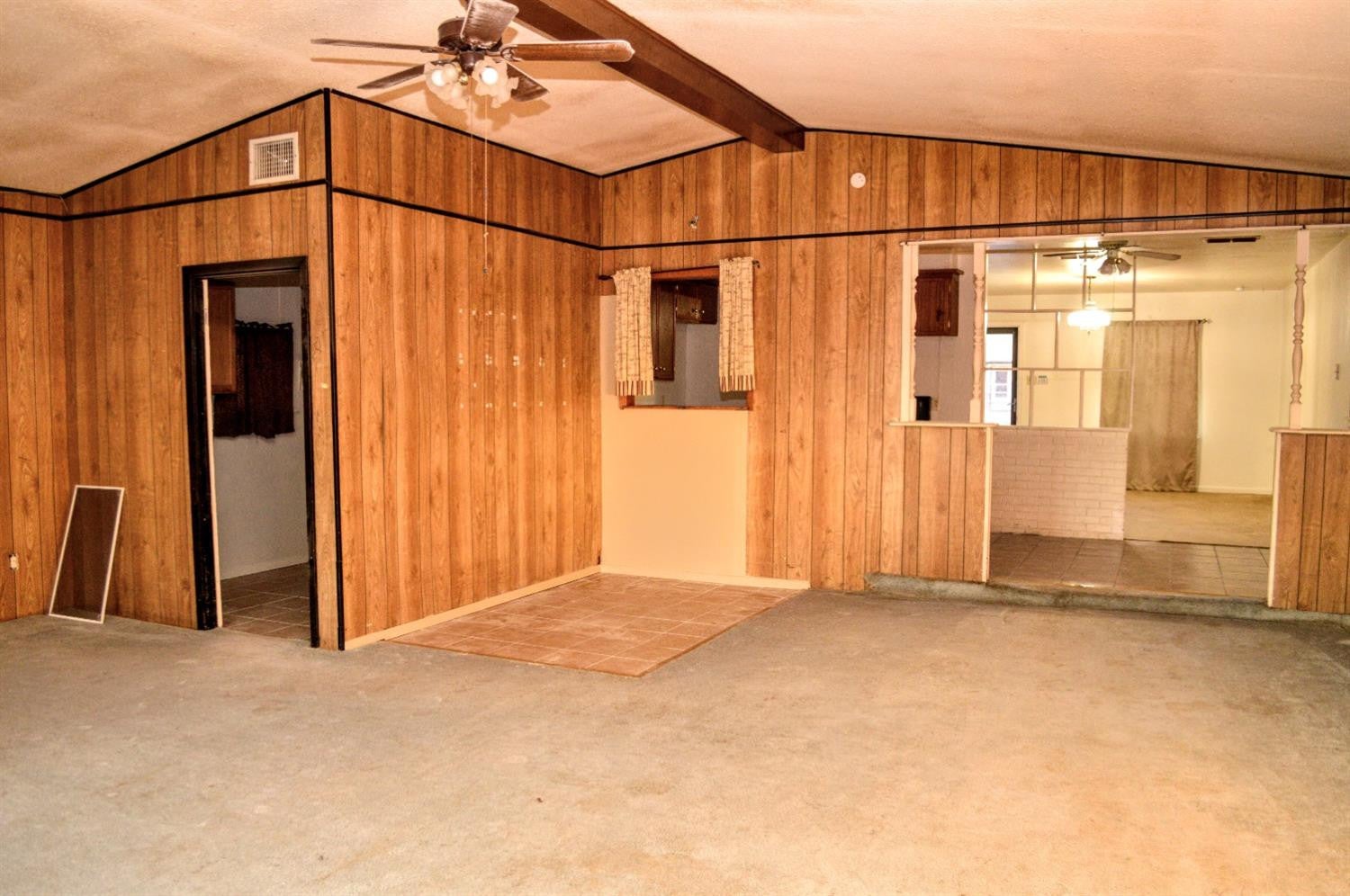 2807 Vanda Avenue - Photo 3