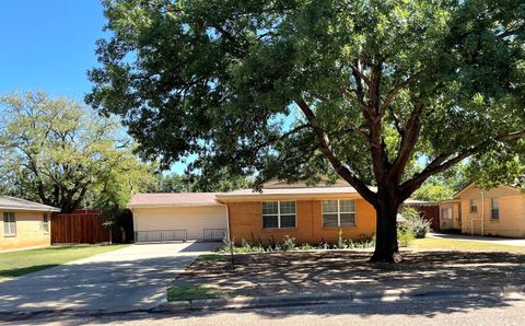 2409 Utica Avenue Lubbock TX 79407