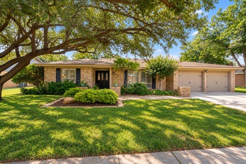 Photo of 3405 95th Street, Lubbock, TX 79423 (MLS # 202613448)