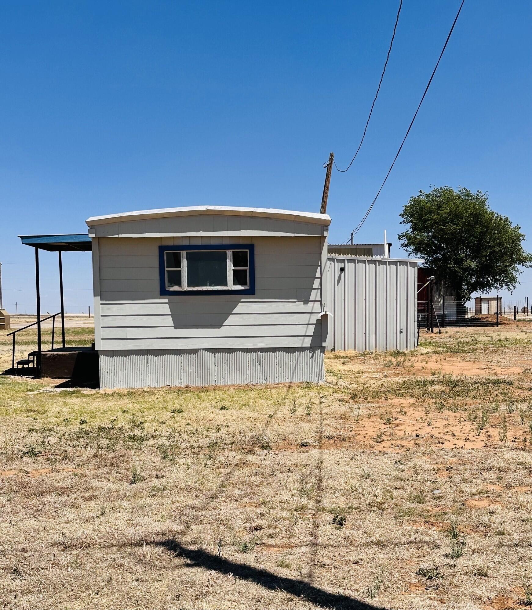 201 W Noble Street