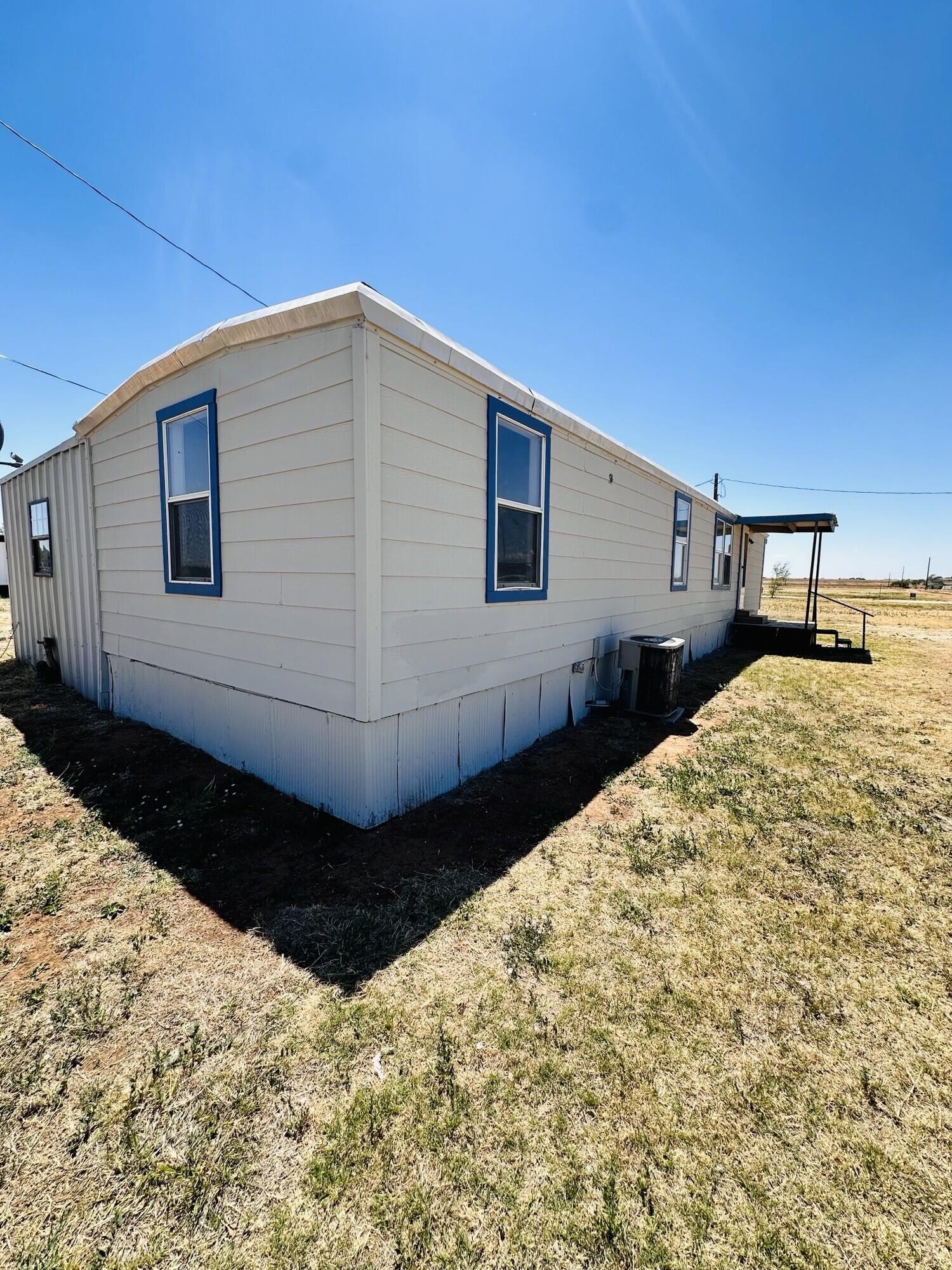 201 W Noble Street