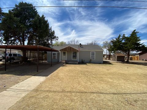 A home in Shallowater