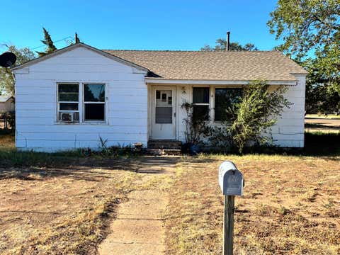 Photo of 902 9th Street, Shallowater, TX 79363 (MLS # 202611743)