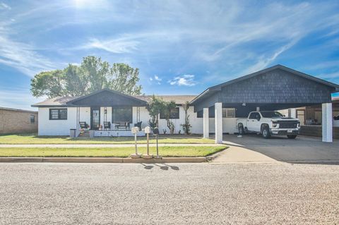 A home in Lamesa