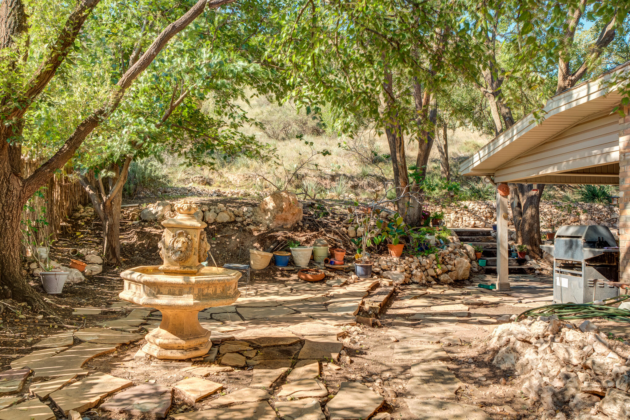 109 S Lakeshore Drive