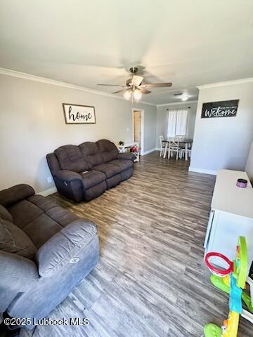 207 Pat Street, Levelland, TX, 79336 1 207 Pat Street