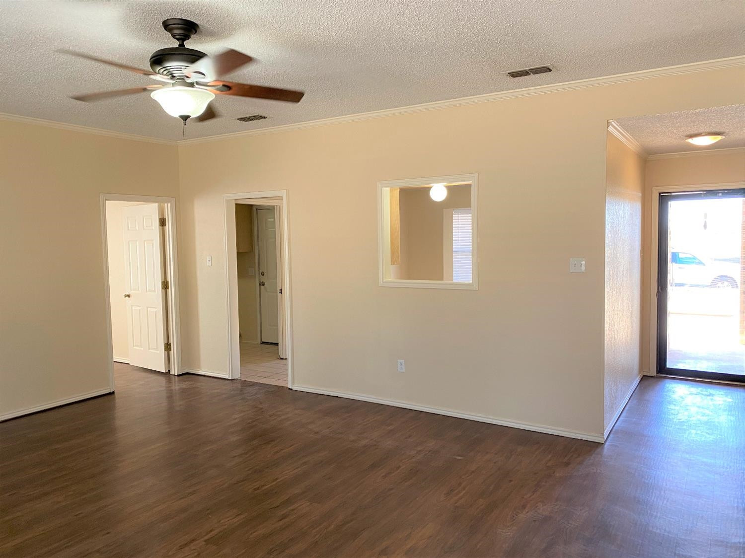 6845 Iola Avenue - Photo 4