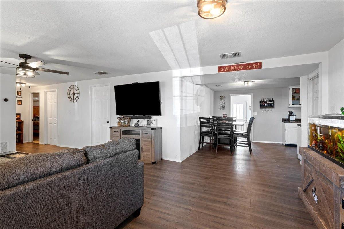 6625 Wolf Road