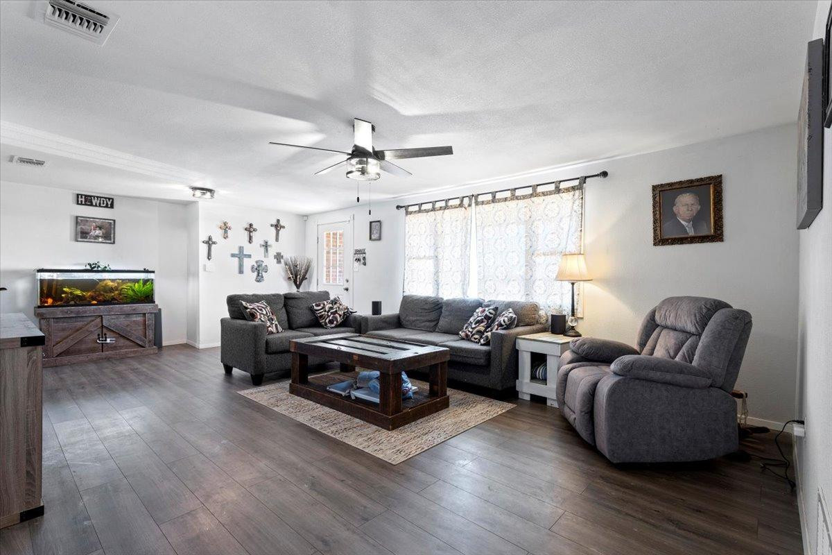 6625 Wolf Road