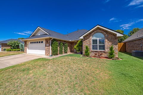 Photo of 6406 93rd Street, Lubbock, TX 79424 (MLS # 202606188)