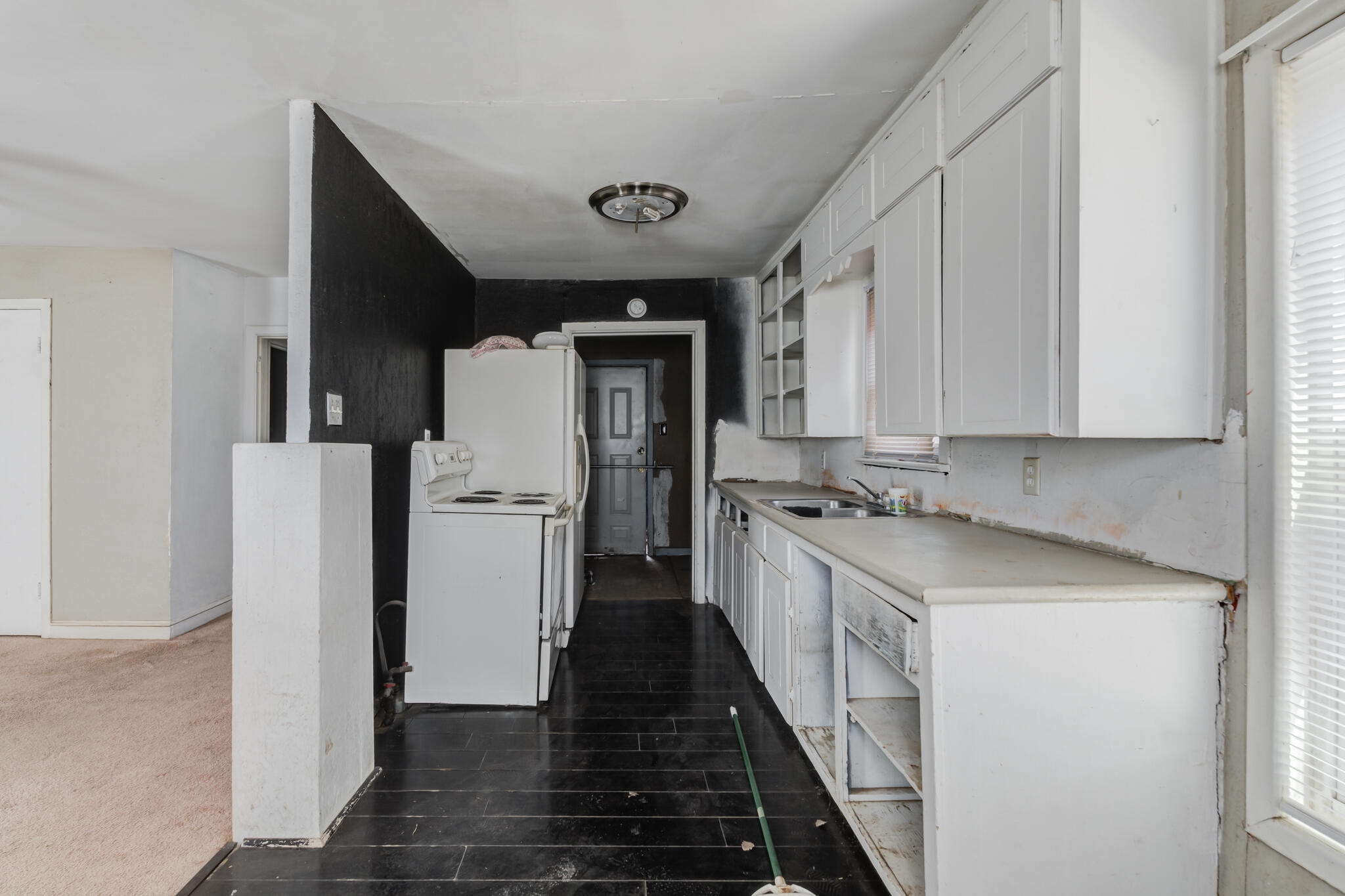 Lubbock, Texas 79414, United States, 2 Bedrooms Bedrooms, ,1 BathroomBathrooms,Residential,Active,86799