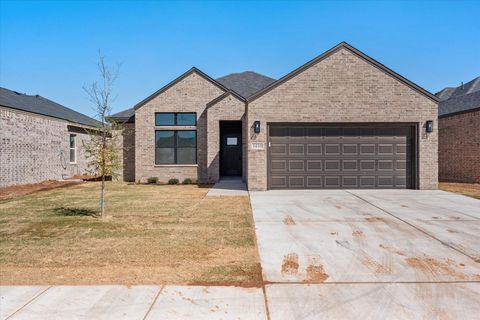 Photo of 1410 Farmhouse Avenue, Wolfforth, TX 79382 (MLS # 202603668)