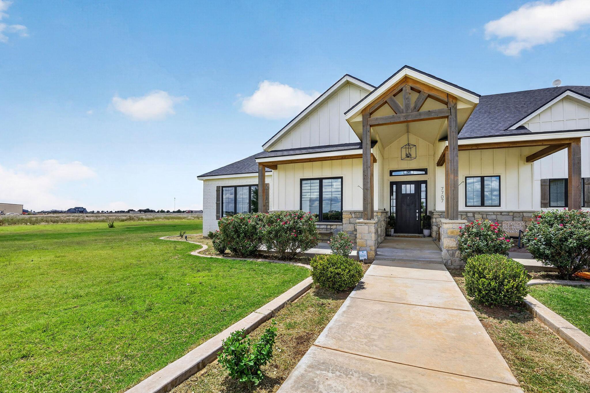 7707 N County Road 3240