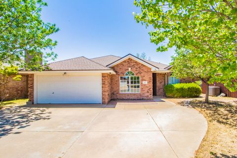Photo of 2805 87th Street, Lubbock, TX 79423 (MLS # 202606411)