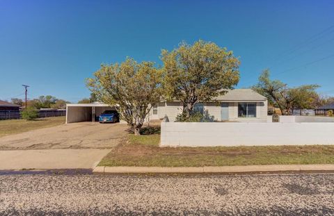 A home in Shallowater