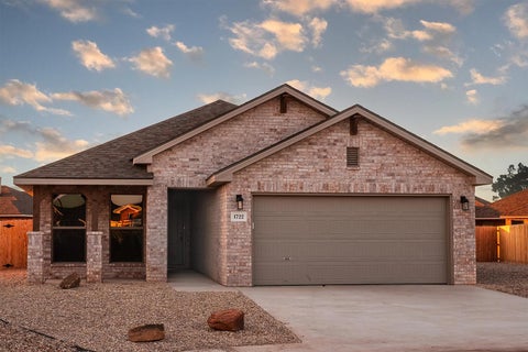 Photo of 13704 Gary Avenue, Lubbock, TX 79423 (MLS # 202612371)